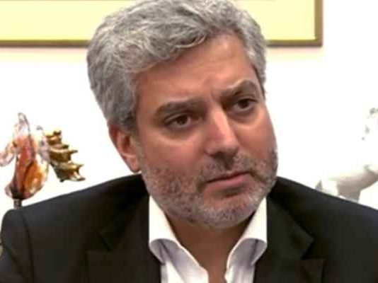 كريم جبارة: قد يأتي يوم تستقبلون فيه مكاني نقيب مهربي الأدوية والحل في القطاع الدوائي هو دولرة الأسعار