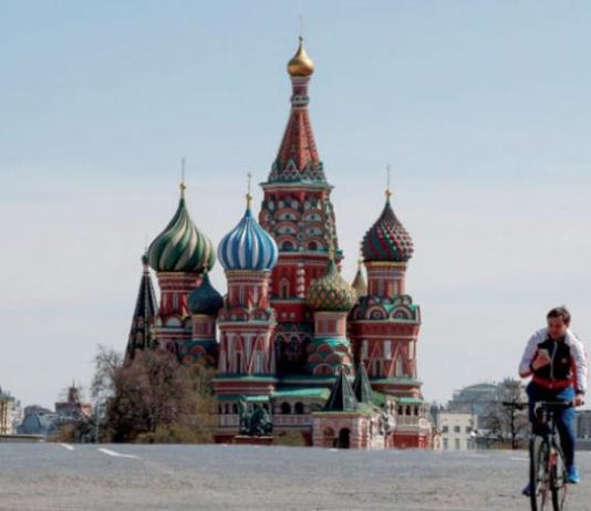 روسيا على القائمة الأوروبية السوداء للملاذات الضريبية