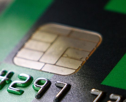 روسيا وإيران تواصلان العمل على ربط نظاميهما المصرفيين