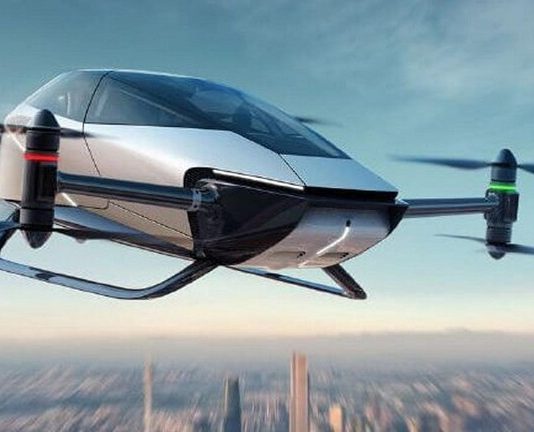 الصين تبدأ في إنتاج سيارة كهربائية طائرة