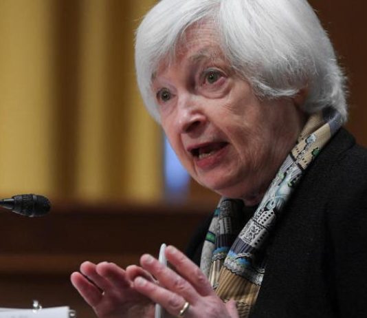 وزيرة الخزانة تؤكد أنّ النظام المصرفي الأميركي سليم رغم الفوضى