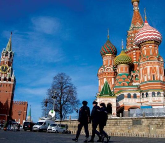 الفائض التجاري الروسي تخطى 300 مليار دولار العام الماضي