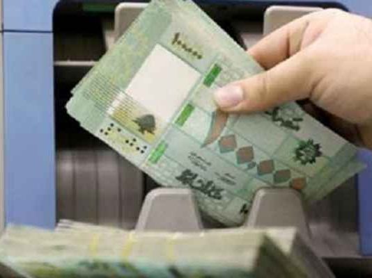 قصة رواتب موظفي القطاع العام: السكوت عن “القرار” انتحار؟!