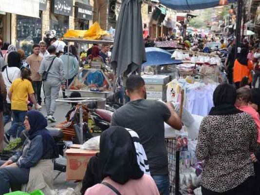 الأعياد تنعش أسواق صيدا التجارية رغم الضائقة المعيشية