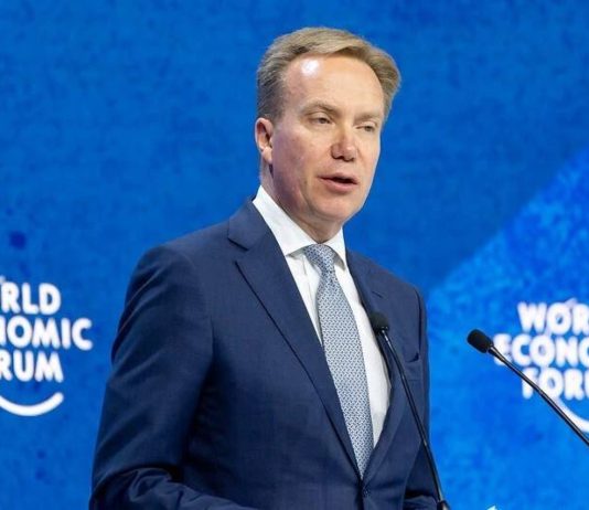 رئيس المنتدى الاقتصادي: سنعقد اجتماعنا الأول خارج دافوس في الرياض هذا الربيع