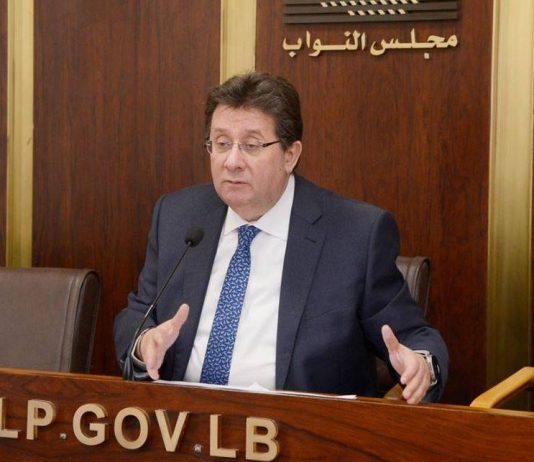 إقراض المصارف مصرف لبنان والدولة أسهم في تهديد الودائع
