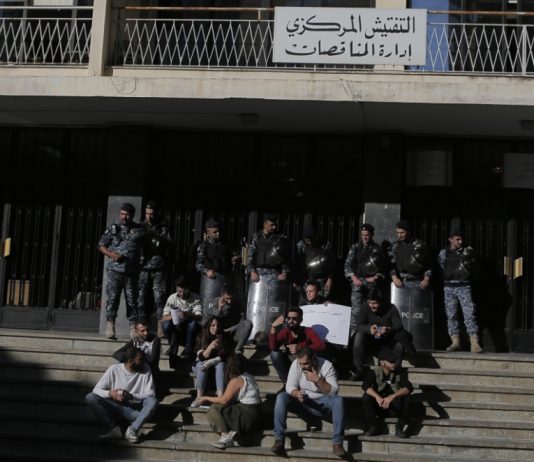 السكوت عن الاعتداءات على الموظفين أضعف هيبة الجهاز: «موسى» الفساد تصل إلى «لحية» التفتيش المركزي