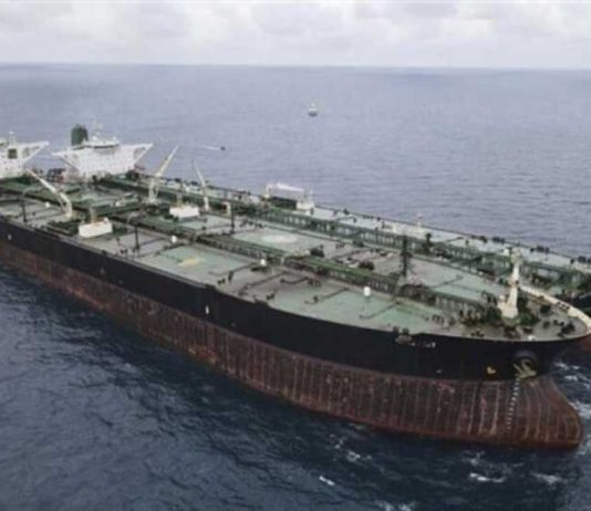 باخرة النفط الجزائرية وصلت إلى منشآت طرابلس وفياض: الجميع قام بدوره ولو متأخراً