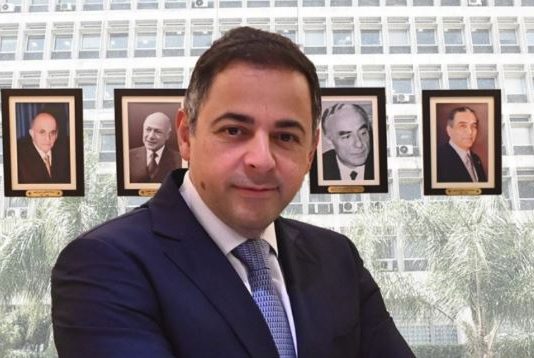 منصوري يغادر منصبه قريبا تاركًا بصمة مميزة في مصرف لبنان