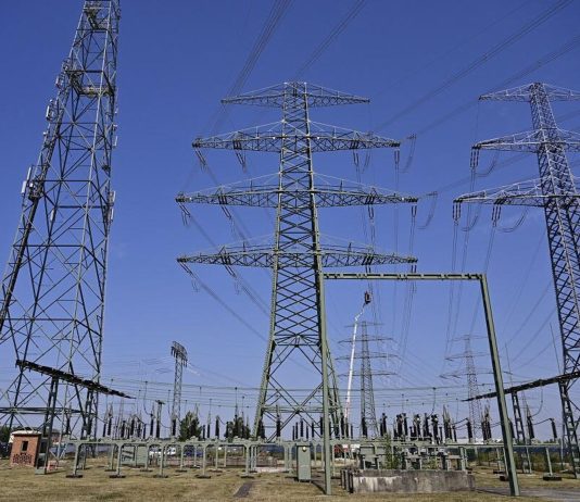 سوريا ستَنعَم بالكهرباء 24 ساعة… ماذا عن لبنان؟!