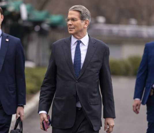 بيسنت: يمكن للدول تجنب الرسوم في أبريل من خلال خفض الحواجز التجارية