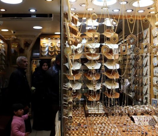 ادّخار الذهب في الضاحية: أفضل من الكاش