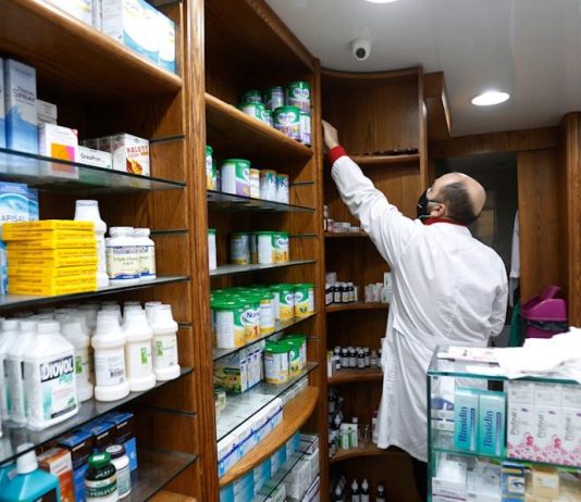 «الشورى» يحرّر الصيادلة من نظام تتبّع الدواء