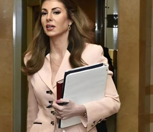 اجتماع بين جابر والبساط وسعيد مع أورتاغوس