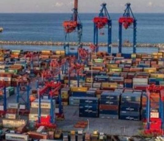 الخبراء يجمعون على التداعيات الايجابية للبنان لرفع العقوبات عن سورية