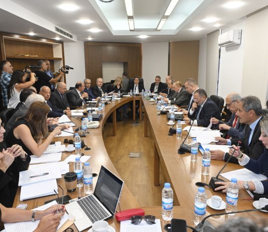 الربط بين قانونَيّ “إصلاح المصارف” و”الانتظام المالي” مبرّر؟!