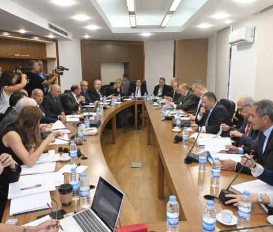 «إصلاح المصارف» سيُبصر النور بانتظار التوزيع