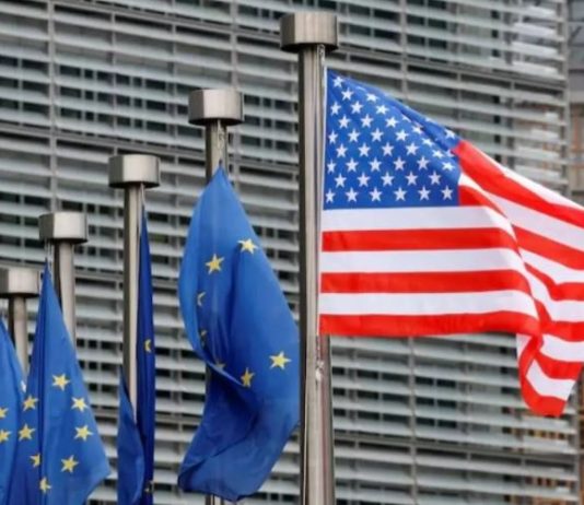 الاتحاد الأوروبي يُعلق الإجراءات المضادة للرسوم الأميركية 6 أشهر