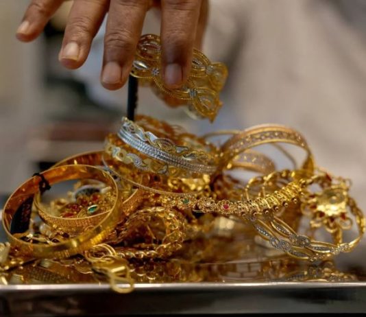 إقالة ترمب ليزا كوك تقفز بالذهب لأعلى مستوى في أسبوعين