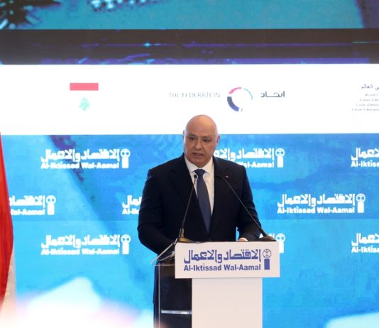 رئيس الجمهورية يدشّن خارطة طريق استثمارية تستنفر المستثمرين..