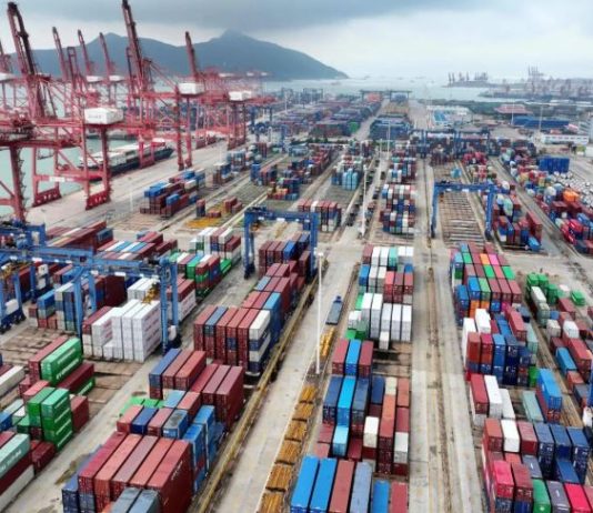 العالم يترقب انتهاء هدنة أميركا والصين