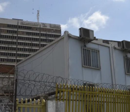 تناقضاتُ المناقصة لترميم مبنى كهرباء لبنان: الثالثة ثابتة؟