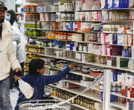 في بلد العجائب… الدواء الوطني أغلى من الأجنبي!