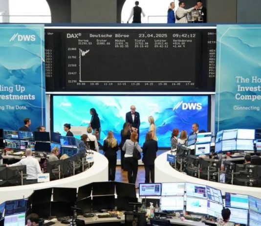 أوروبا تسعى لإقناع المدخرين بالاستثمار في أسواق المال