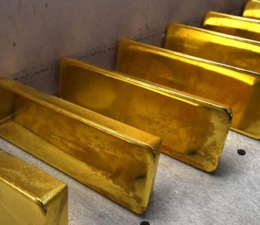 الدولار عند أدنى مستوى في 7 أسابيع مع تزايد احتمالات خفض الفائدة في أميركا