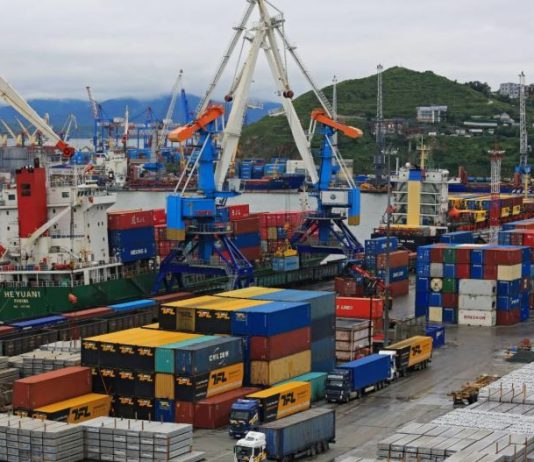 النظام التجاري العالمي يواجه أكبر اضطراب منذ 80 عاماً