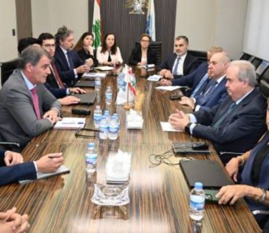 جابر يرأس اجتماع عمل مع المدير الإقليمي لصندوق النقد… واستكمال البحث في اجتماعات الخريف