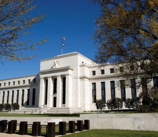 هذه قائمة ترمب النهائية من المرشحين لمنصب رئيس «الاحتياطي الفيدرالي»