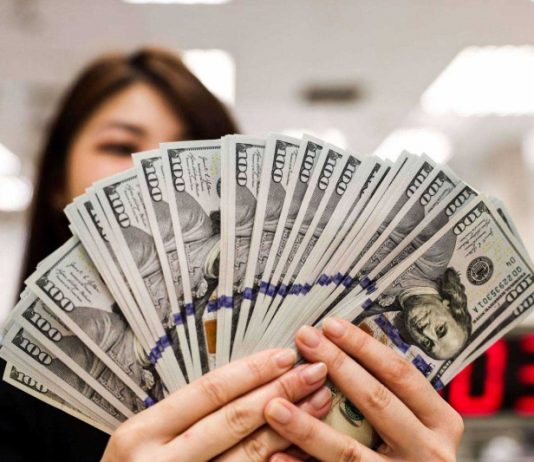 الاقتصادات الغنية تحت ضغط انفلات السيطرة على الديون المتفاقمة