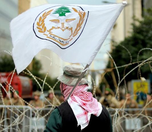 «تهريبة» نيابية لتعديل نظام التقاعد: رفع المحسومات التقاعدية إلى 8%