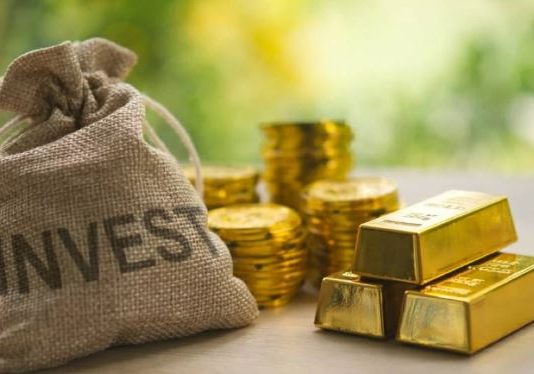 توقّع وصول الذهب إلى 7 آلاف دولار قبل نهاية ولاية ترامب الثانية!