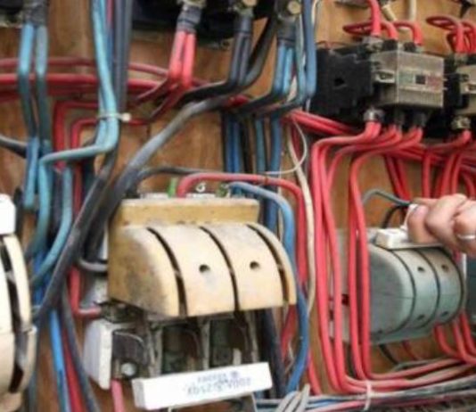 «مافيا المولّدات» في مّواجهة الدولة… هل بدأ زمن تفكيك الإمبراطوريّة الكهربائيّة؟