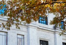 وسط تصاعد نفوذ «الصقور» في «الفيدرالي»… الرهان يتجه نحو تثبيت الفائدة في ديسمبر