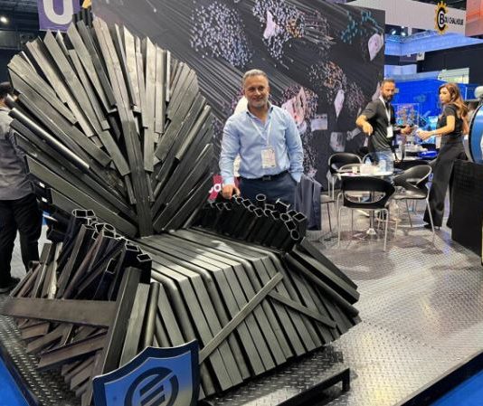 هل الصناعة اللبنانية تحويلية أم صناعة ثقيلة؟