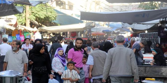 تكلفة المعيشة في دمشق 2025… هوّة بين الرواتب والأسعار