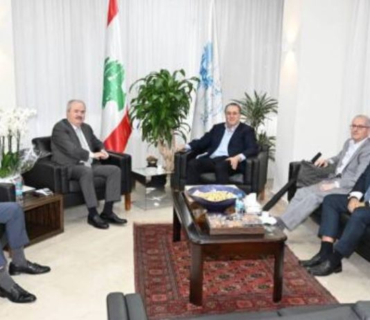 جابر يتسلم من الهيئات مسوّدة اقتراح قانون ضريبيّة.. ويلتقي مسؤول Barclays