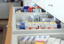 الأدوية المهربة: القضاء يفتح ملف التلاعب ببيانات جمركية