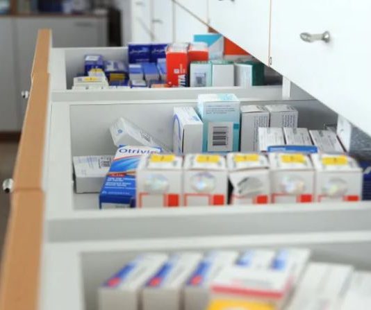 الأدوية المهربة: القضاء يفتح ملف التلاعب ببيانات جمركية