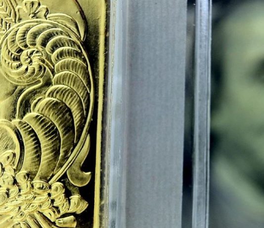 أدوات للادخار والاستثمار والاقتراض: الذهب والفضّة بدلاً من المصارف