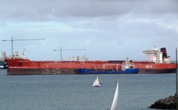 الأسواق تقيس أثر تشديد العقوبات على النفط الفنزويلي في تعافي الأسعار