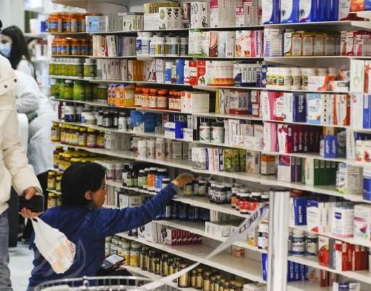 ضبط أدوية دخلت المطار بتأشيرات مزوّرة من وزارة الصحة