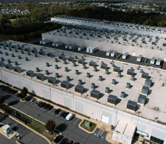 ديون مراكز بيانات الذكاء الاصطناعي تقفز إلى 125 مليار دولار