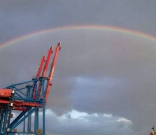 إيلي زخور عن مرفأ بيروت في عام 2025: يقترب مجدداً من تداول مليون حاوية نمطية!