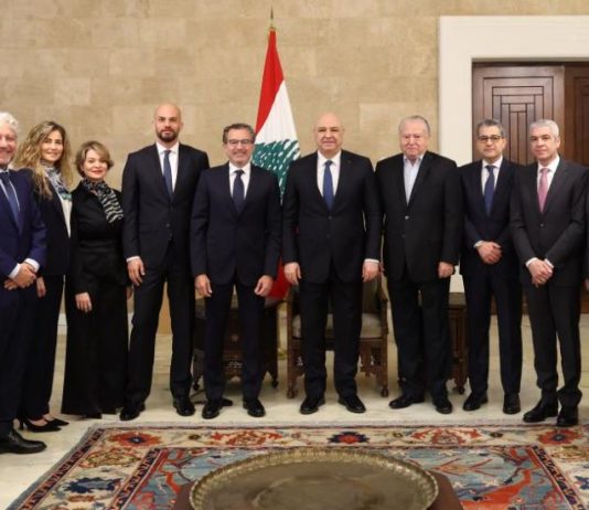 عون استقبل وفد الندوة الاقتصادية: دور أساسي للمغتربين وللقطاع الخاص