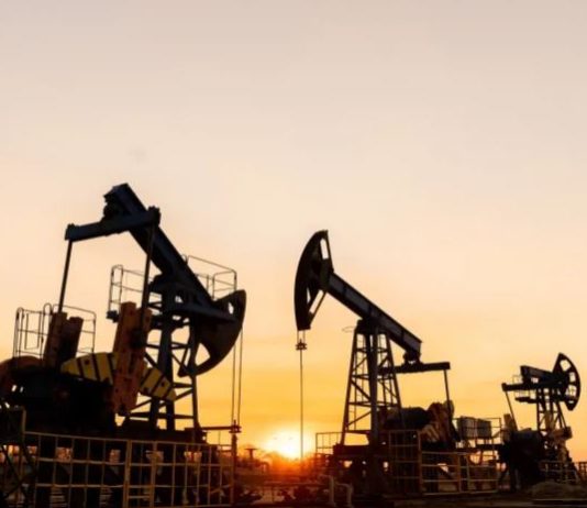 انهيار النفط عام 2025… ومستوى صادم في 2026