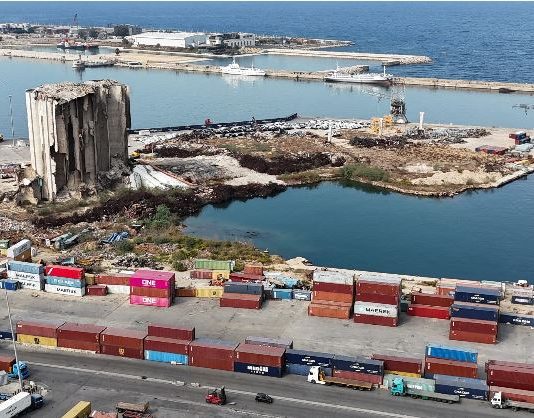 مرفأ بيروت يستعيد موقعه الوطني والإقليمي